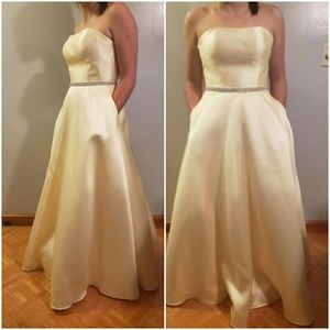 Yellow size 6 floor length dress